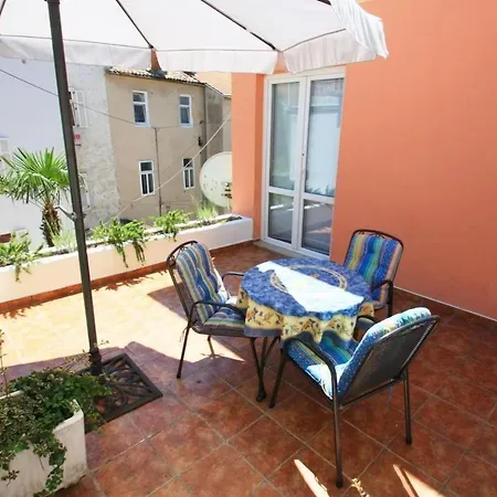 Apartment Holiday In I Crikvenica